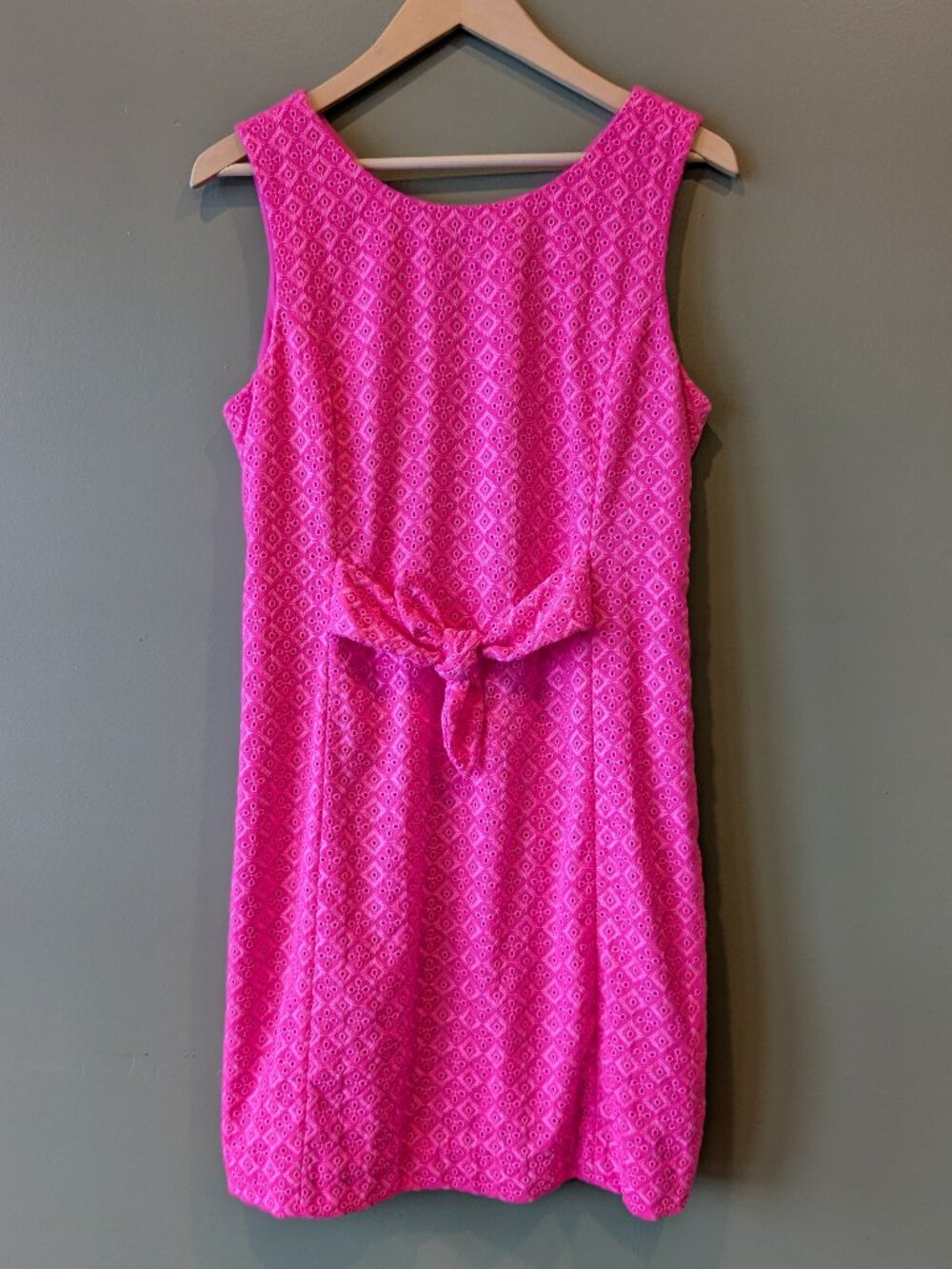 Lilly Pulitzer Clarise Dress Size 8 Pink Geometric Eyelet Lace Tie Eyelet Ditsy